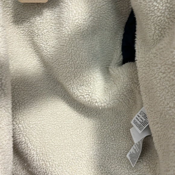 New Levi’s Sherpa Trucker Jacket - Picture 5 of 8